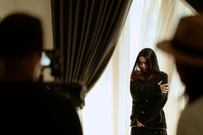 Why Casting Directors Keep Picking the 'Underdressed' Girl Over You
